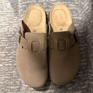 Cushionaire - Brown Buckle Slip-On Clogs - Women’s Size 8